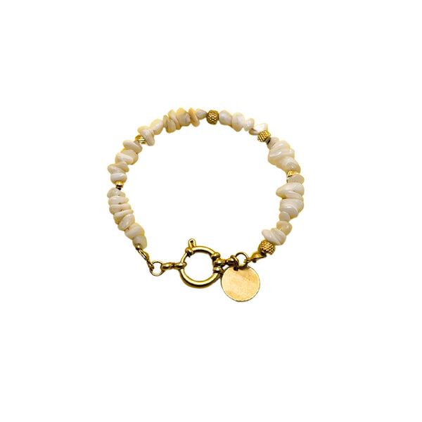 Bracelet Naïa – Bijou artisanal en nacre & acier doré