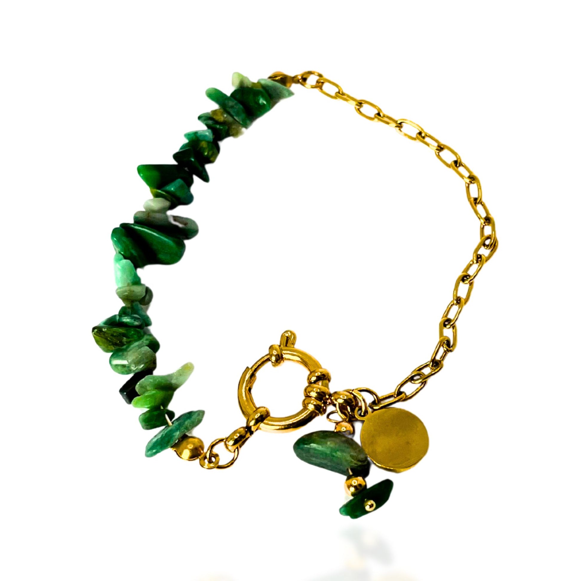 Bracelet Liora artisanal en jade vert – bijou chic et spirituel fabriqué à Paris