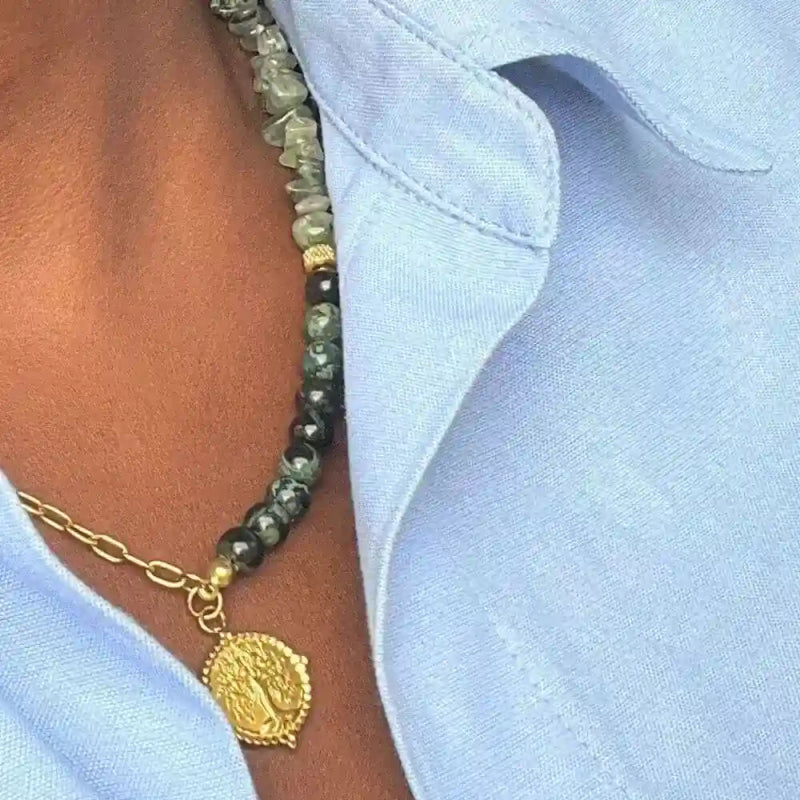Collier Élya – Bijou artisanal en agate & jade - SOLEAH studio